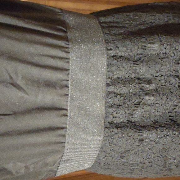 Anne Klein Women's Black Sleevless Lace Cocktail Dress - Picture 3 of 10